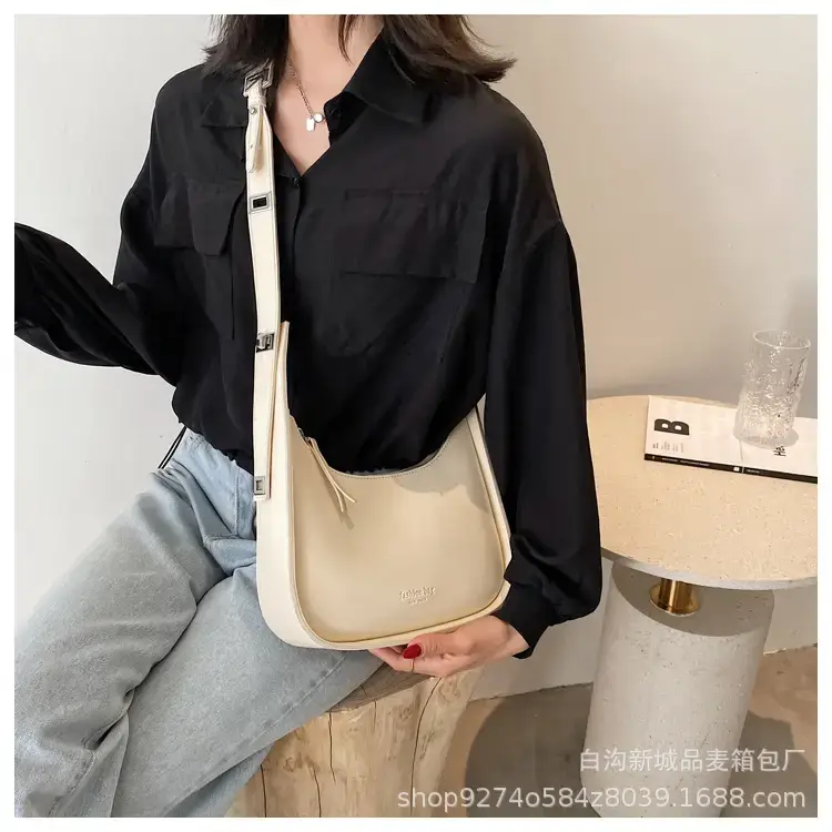 Women's Niche Western Shoulder Bag Tan 2023 — feature 8