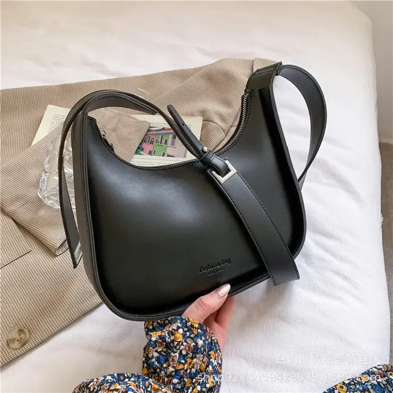 Women's Niche Western Shoulder Bag Tan 2023