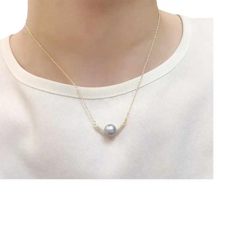 18K Gold Pearl Pendant for Women - Image 7
