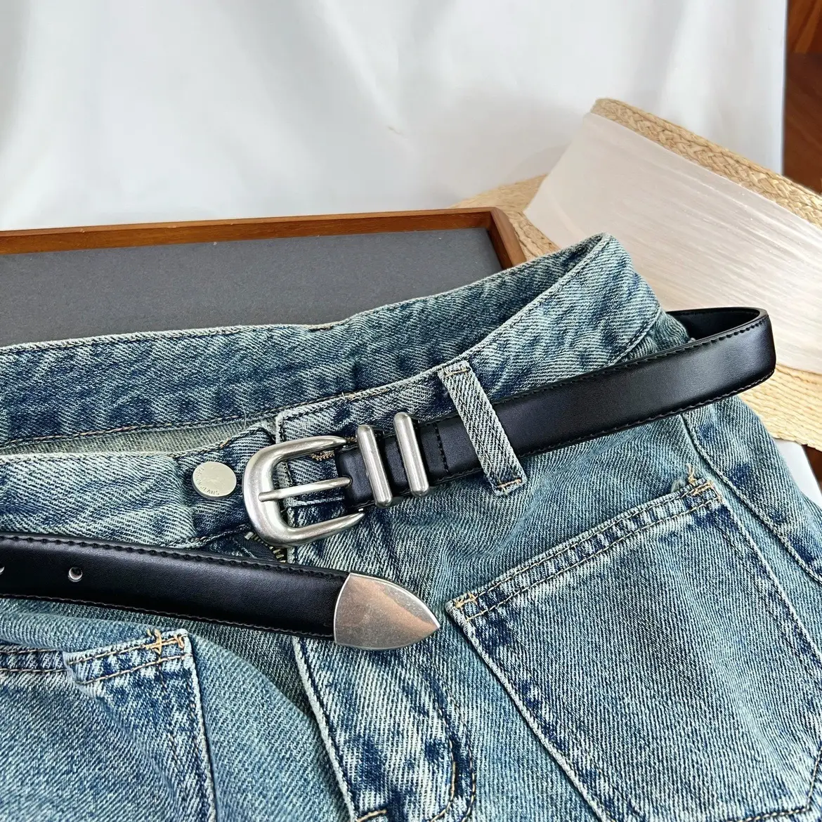 Black Vintage Slimming Belt with Buckle for Women — feature 5