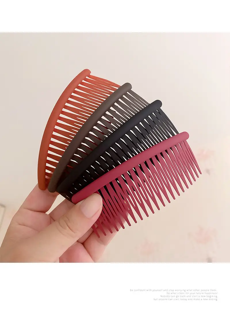 Matte Fringe Comb for Women Large Non-Slip Design — feature 35