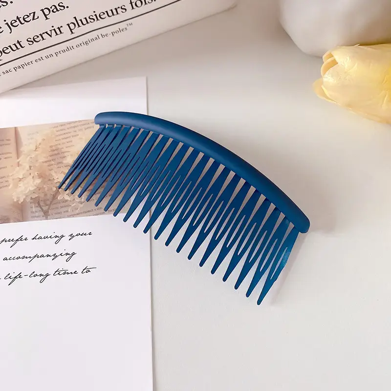 Matte Fringe Comb for Women Large Non-Slip Design