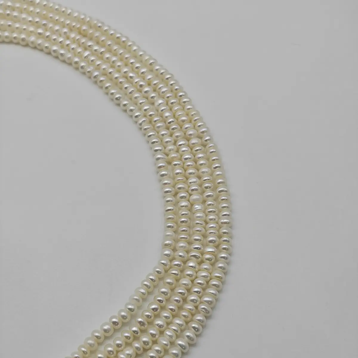 4-5mm Natural Freshwater Cultured Pearl Beads — feature 9