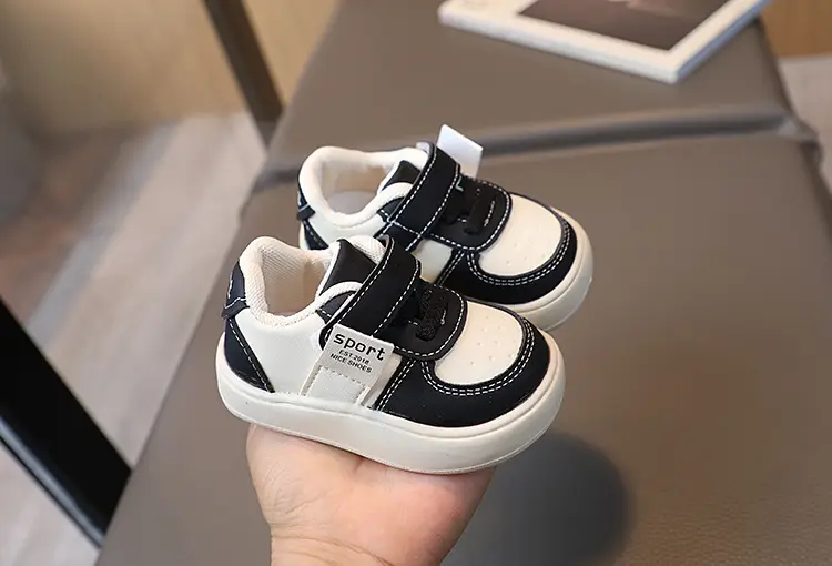 Baby Shoes Black White Soft Bottom Toddler Casual Board Shoes — feature 4