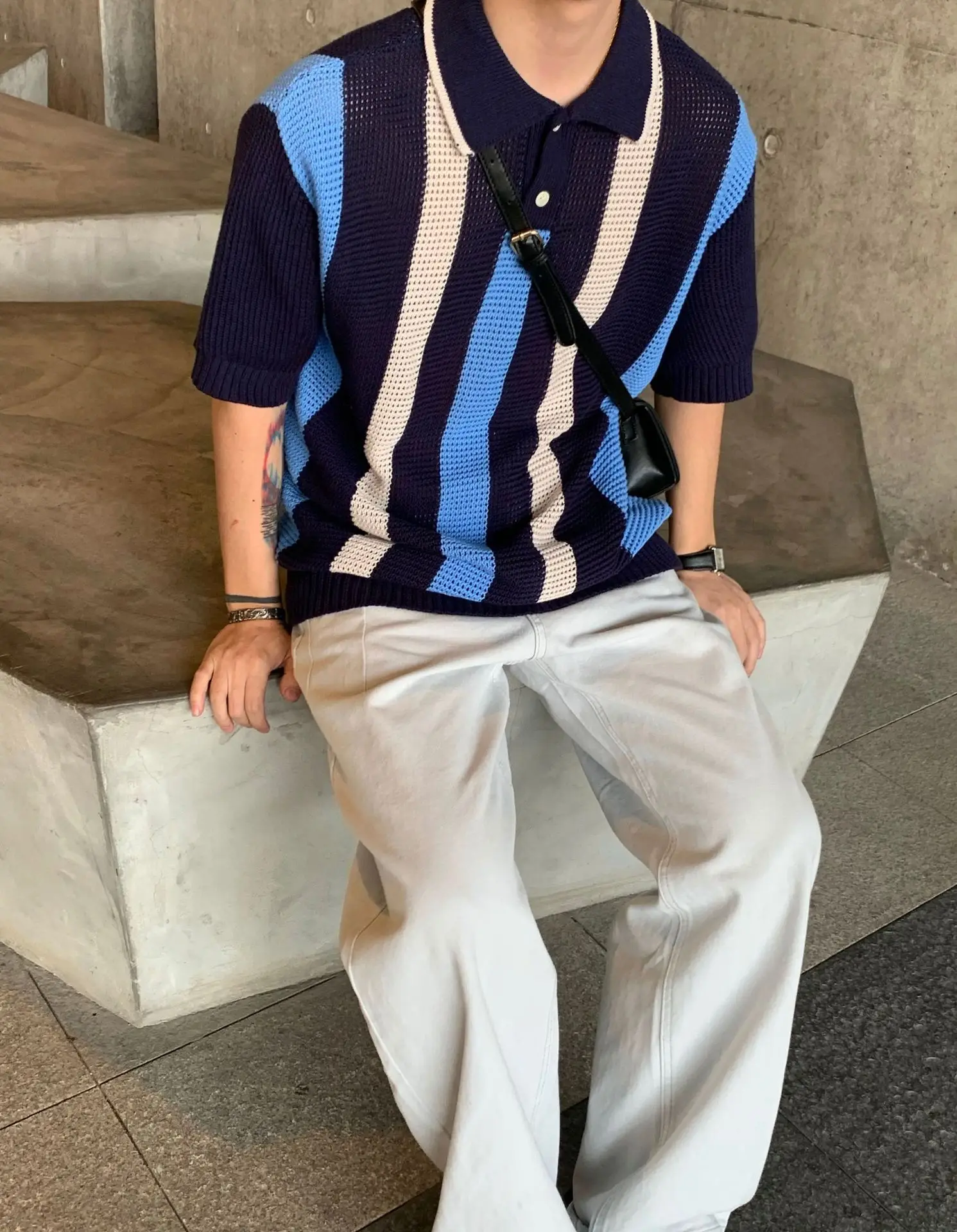 Breathable Knitted Polo Shirt with Color-block Stripe Design — feature 7