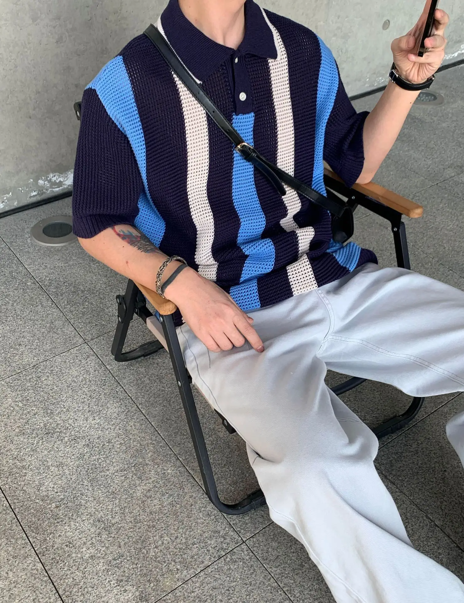 Breathable Knitted Polo Shirt with Color-block Stripe Design — feature 9