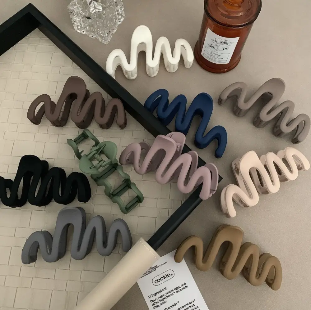 Matte Wave Hairpin Clip for Women — feature 5
