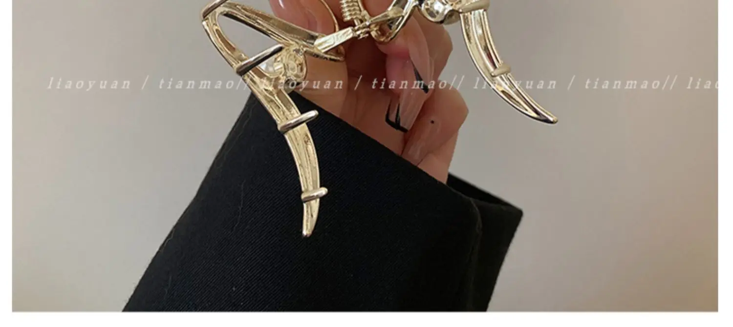 Cold Style Shark Clip Hairpin for Women — feature 17