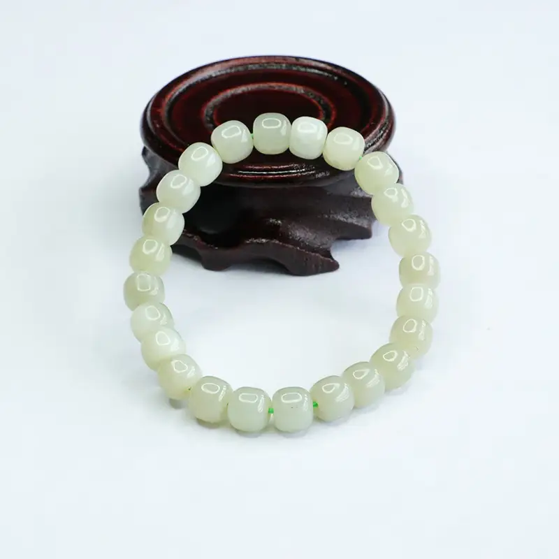 Clear Water Design Jade Bracelet for Men Women — feature 1