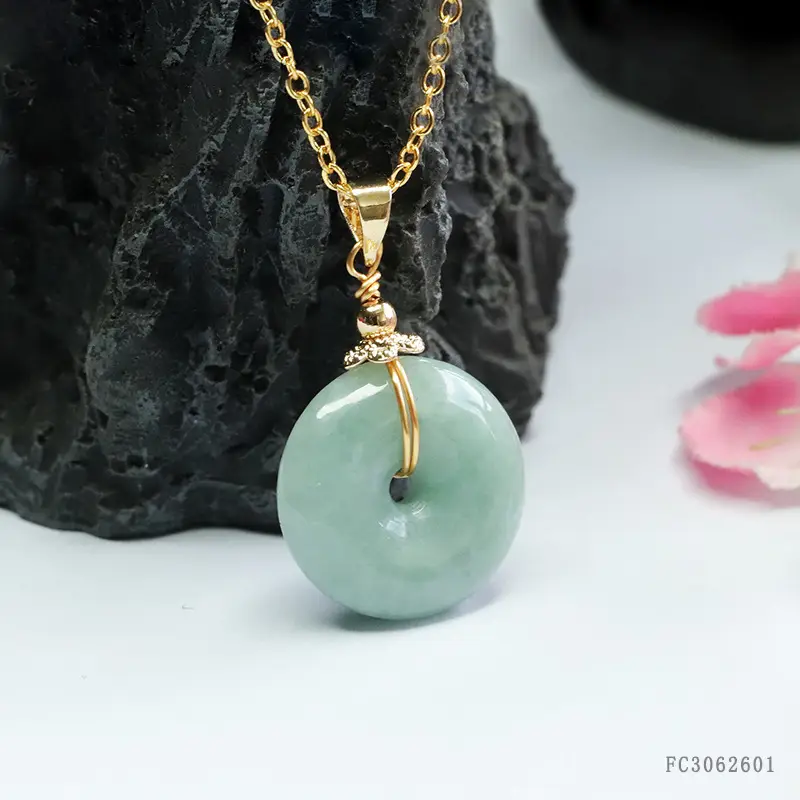 Guan Yu Jade Safety Buckle Necklace with Gold Chain — feature 9