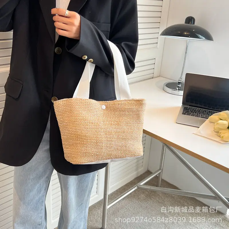 Summer Straw Beach Bag Large Capacity Women's Tote - Image 4