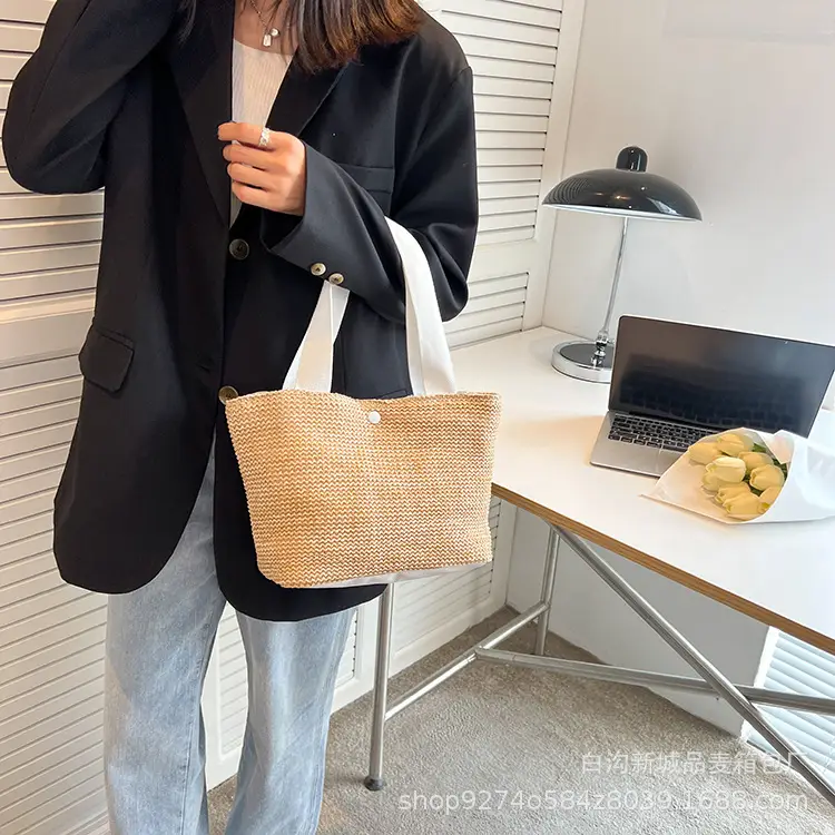 Summer Straw Beach Bag Large Capacity Women's Tote — feature 7