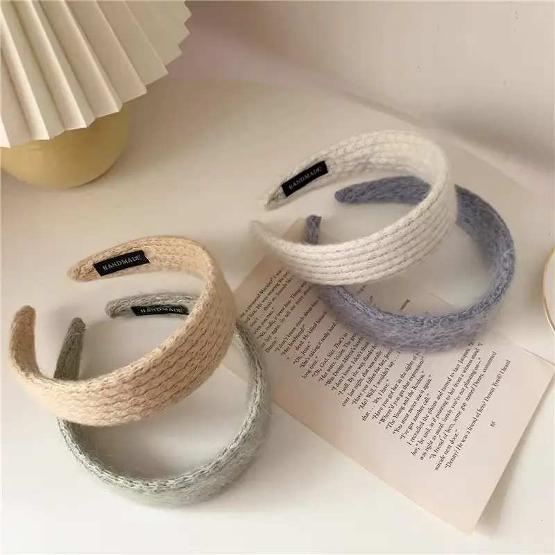 Pink Wool Hairband for Women with Soft Texture — feature 13