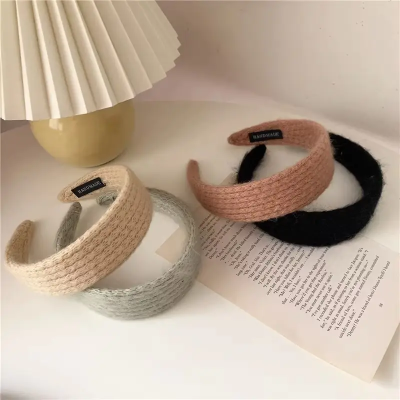 Pink Wool Hairband for Women with Soft Texture — feature 15