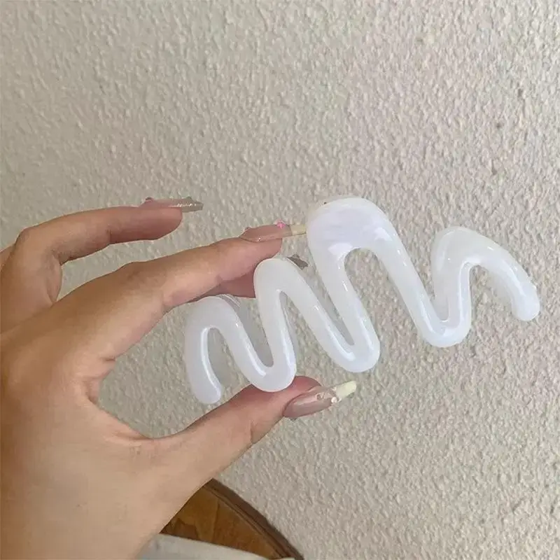 Pink Wave Hair Clip for Women Large Size - Image 4