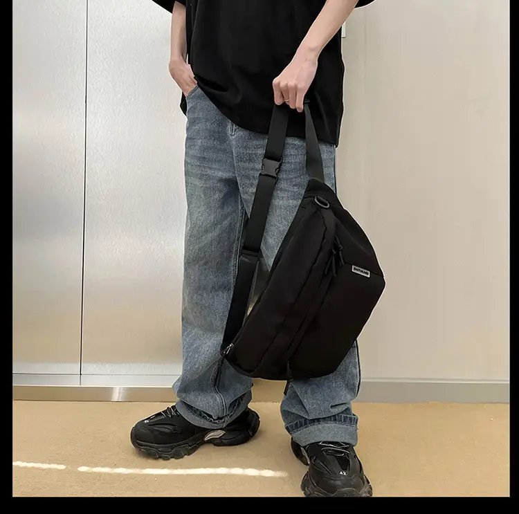 Men's Trendy Japanese Style Crossbody Bag Large Capacity — feature 18