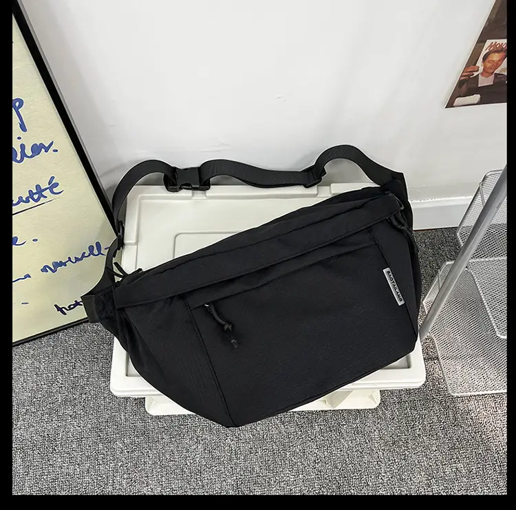 Men's Trendy Japanese Style Crossbody Bag Large Capacity — feature 33