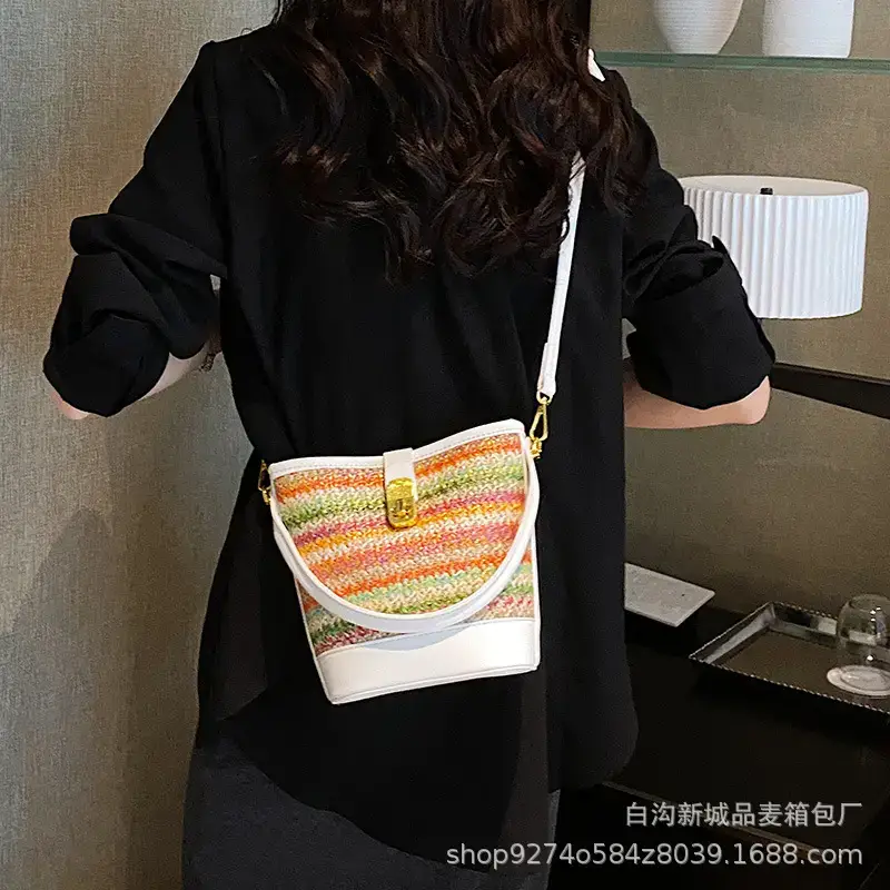 Women's Ethnic Straw Bag Brown Leather Handle 2023 - Image 4