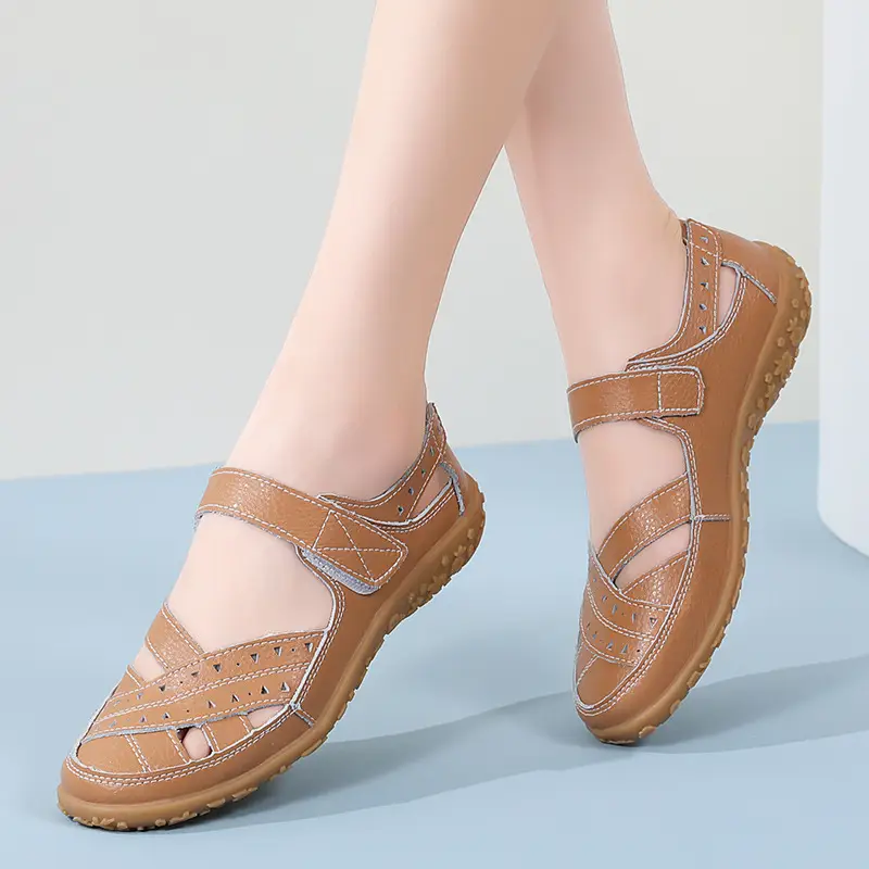 Cross-border large size 35-46 new women's sandals hollow hole shoes leather Bean shoes mother shoes women's shoes nurse - Image 9