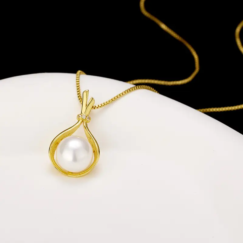 Natural Pearl Pendant for Women Gold Plated