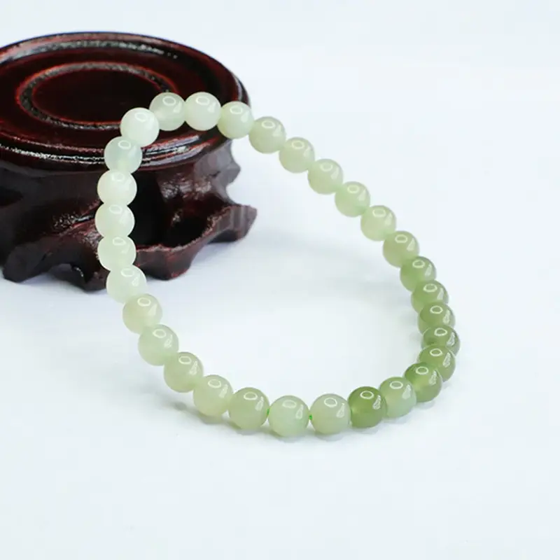 Aiyu Natural Jade Bracelet with Red Bead Gradient Design — feature 5