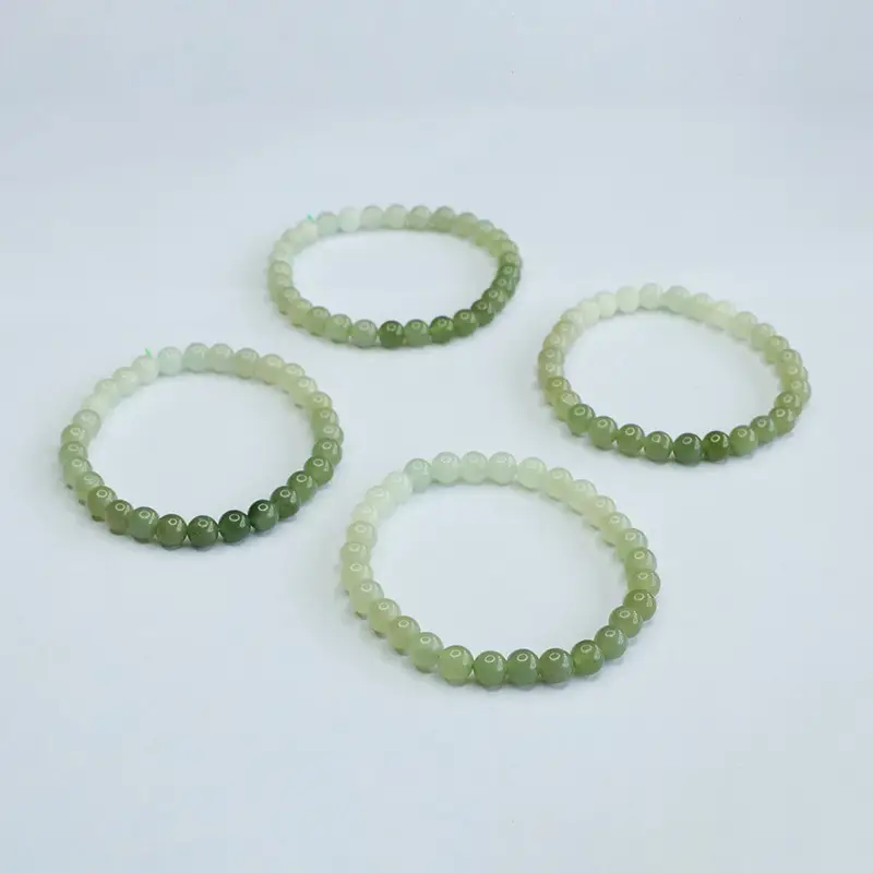 Aiyu Natural Jade Bracelet with Red Bead Gradient Design — feature 6