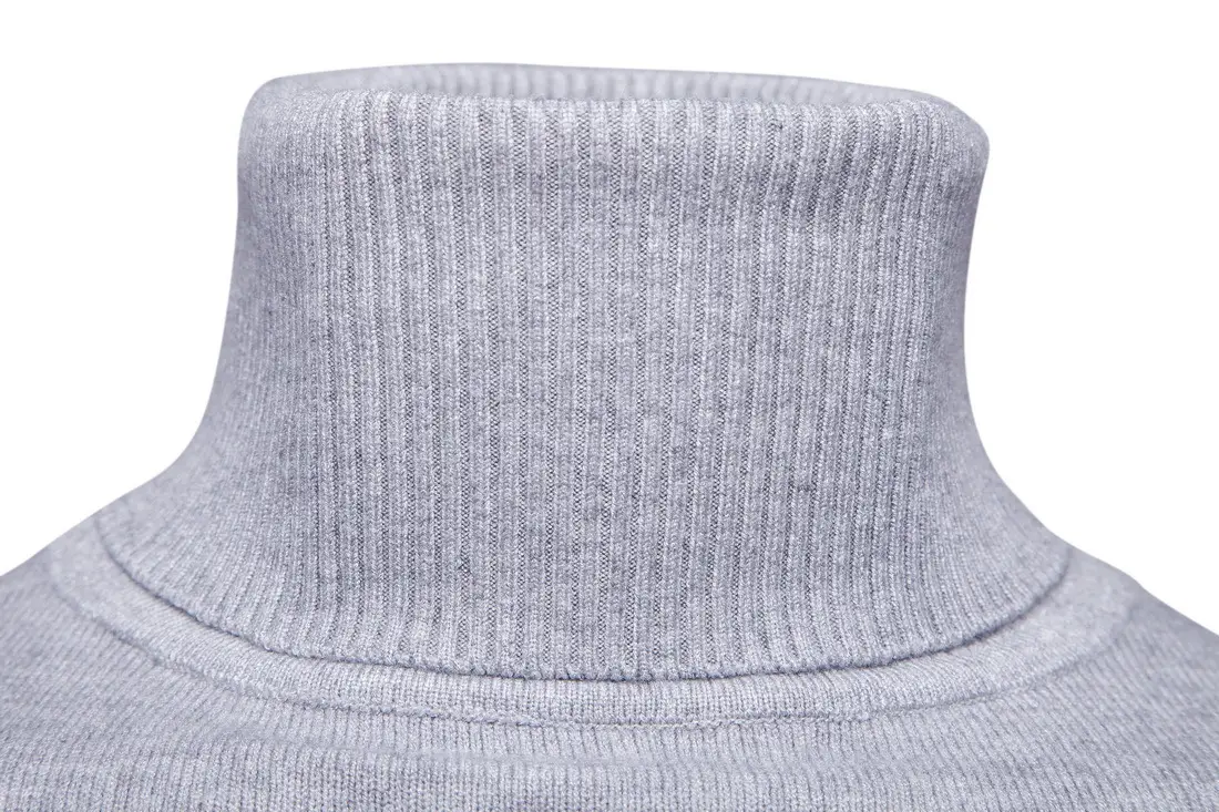 Men Navy Turtleneck Long Sleeve Sweater — feature 14