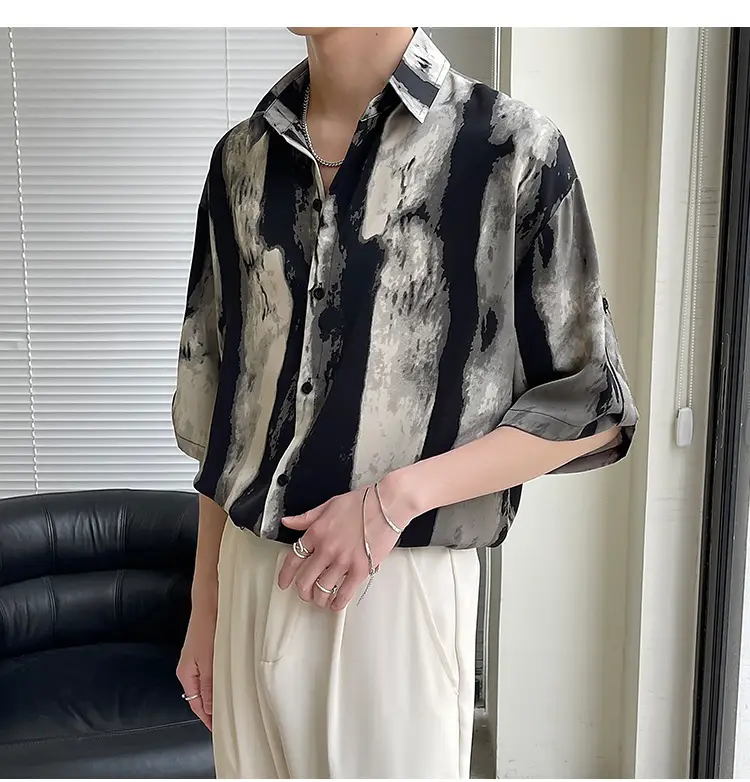 Men Ink Print Seven Point Sleeve Shirt Black White — feature 5