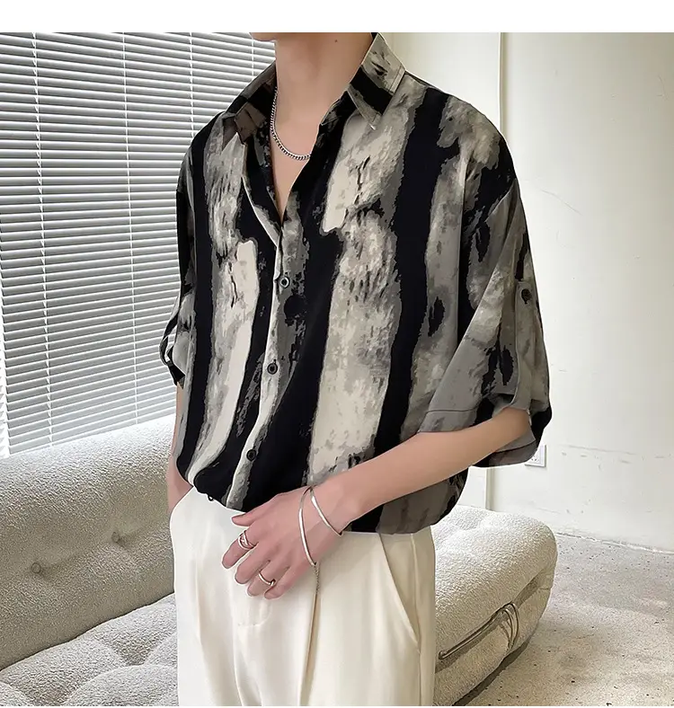 Men Ink Print Seven Point Sleeve Shirt Black White — feature 8
