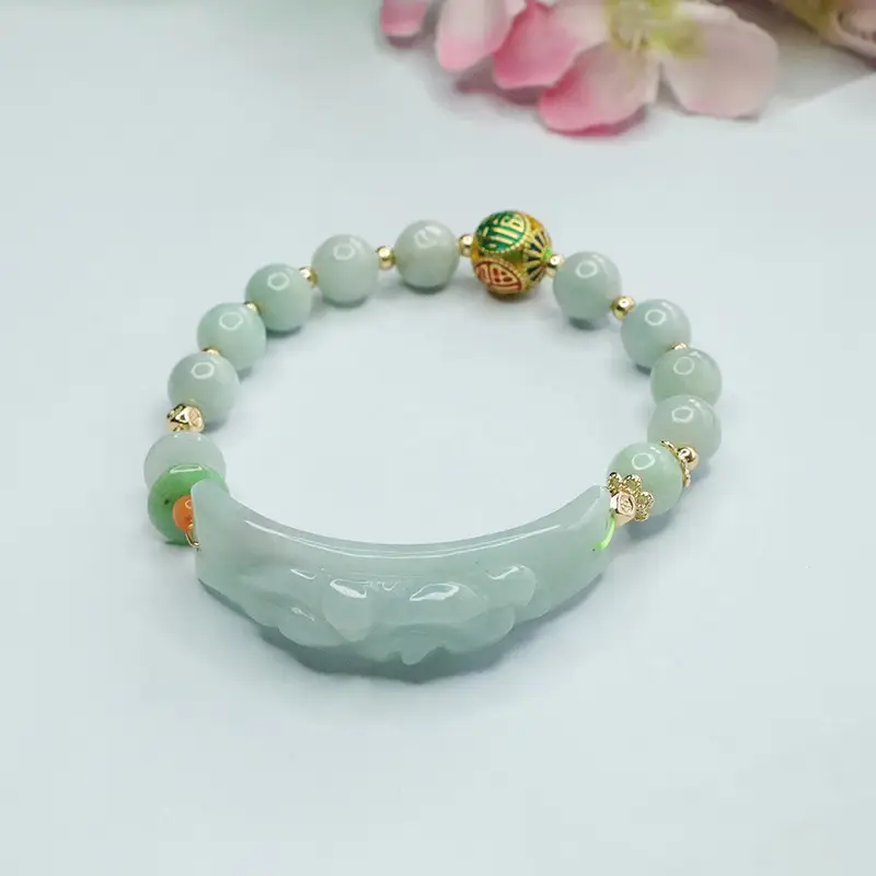 Guan Yu Jade Bracelet with Pixiu Pendant & Enamel Beads — feature 5