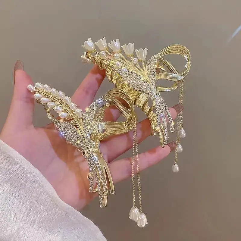 Elegant Pearl Tassel Hairpin for Women - Image 11