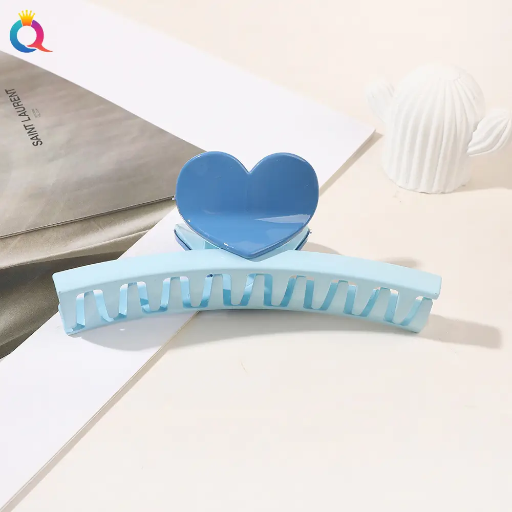 Blue Heart-Shaped Hair Clip for Women - Image 12