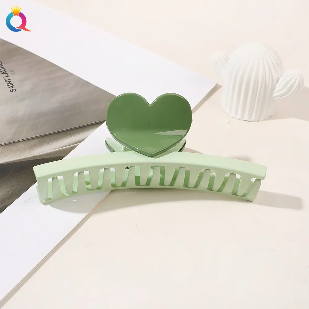 Blue Heart-Shaped Hair Clip for Women - Image 15