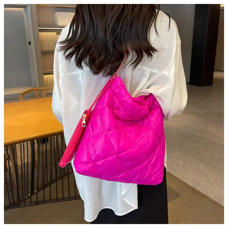 White Quilted Shoulder Bag Women 2023 Summer — feature 15