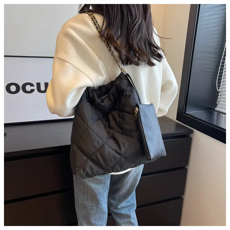 White Quilted Shoulder Bag Women 2023 Summer — feature 16