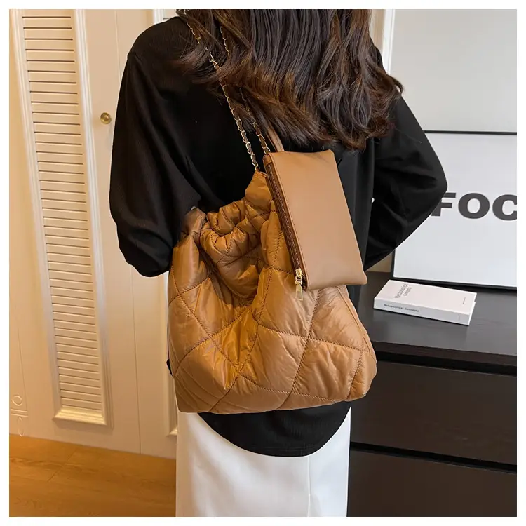 White Quilted Shoulder Bag Women 2023 Summer — feature 19