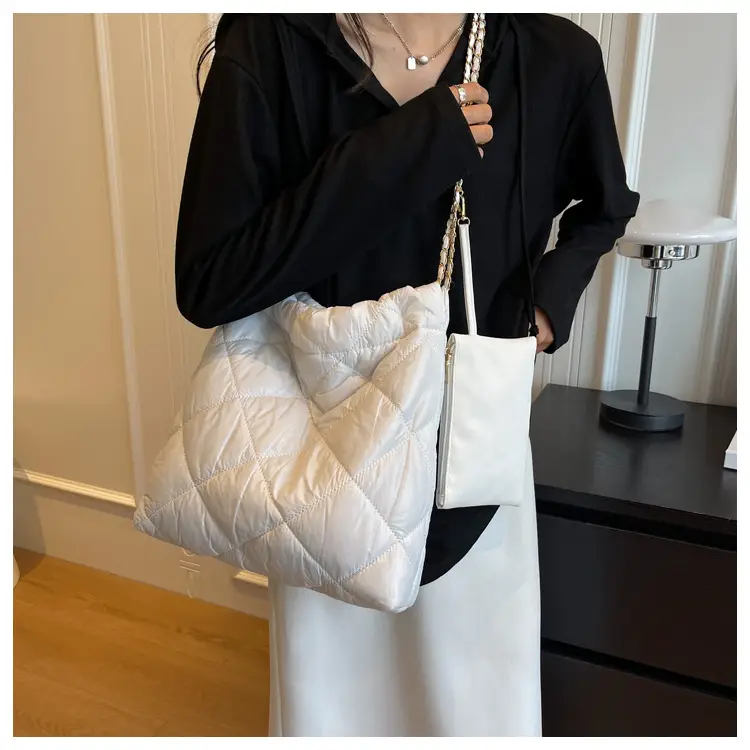 White Quilted Shoulder Bag Women 2023 Summer — feature 8