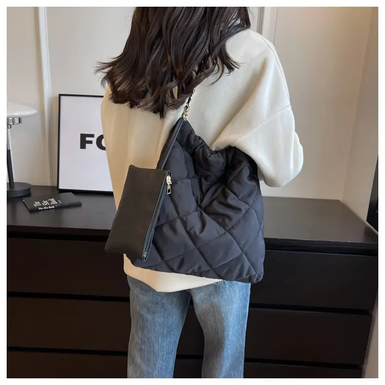 White Quilted Shoulder Bag Women 2023 Summer — feature 9