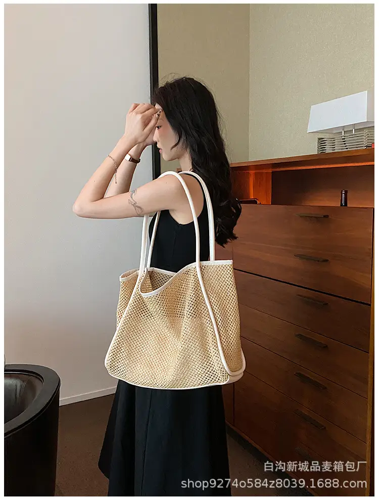 Women Straw Woven Beach Bag Large Capacity Brown — feature 13
