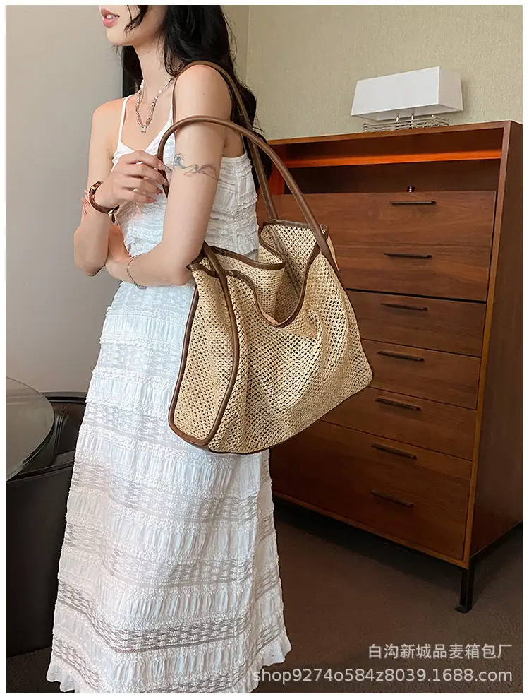 Women Straw Woven Beach Bag Large Capacity Brown — feature 17