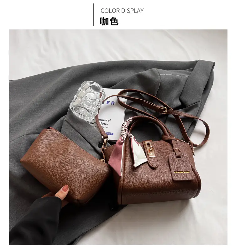 Retro Wing Handbag Beige Silk Scarf Decorative Shoulder Crossbody — feature 27