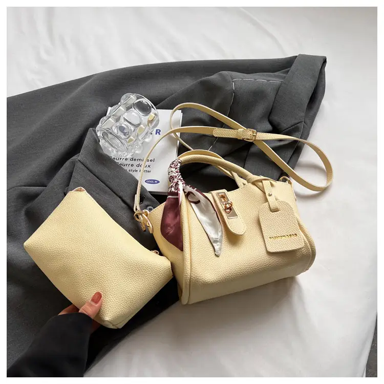 Retro Wing Handbag Beige Silk Scarf Decorative Shoulder Crossbody — feature 38