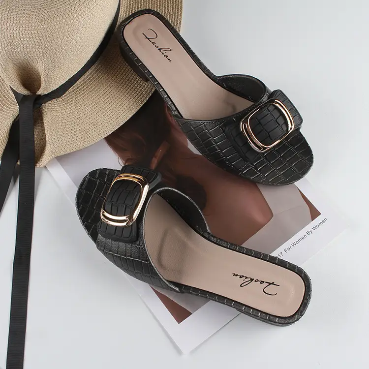 Women's summer new chunky heel slippers fashionable square buckle outer wear flat daily low heel sandals for women — feature 12