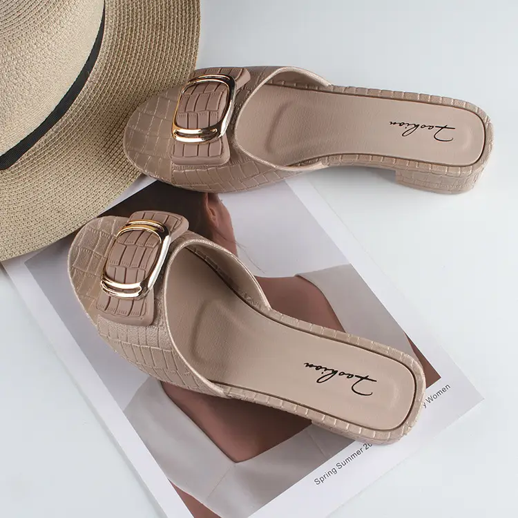 Women's summer new chunky heel slippers fashionable square buckle outer wear flat daily low heel sandals for women — feature 15