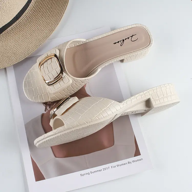 Women's summer new chunky heel slippers fashionable square buckle outer wear flat daily low heel sandals for women — feature 7