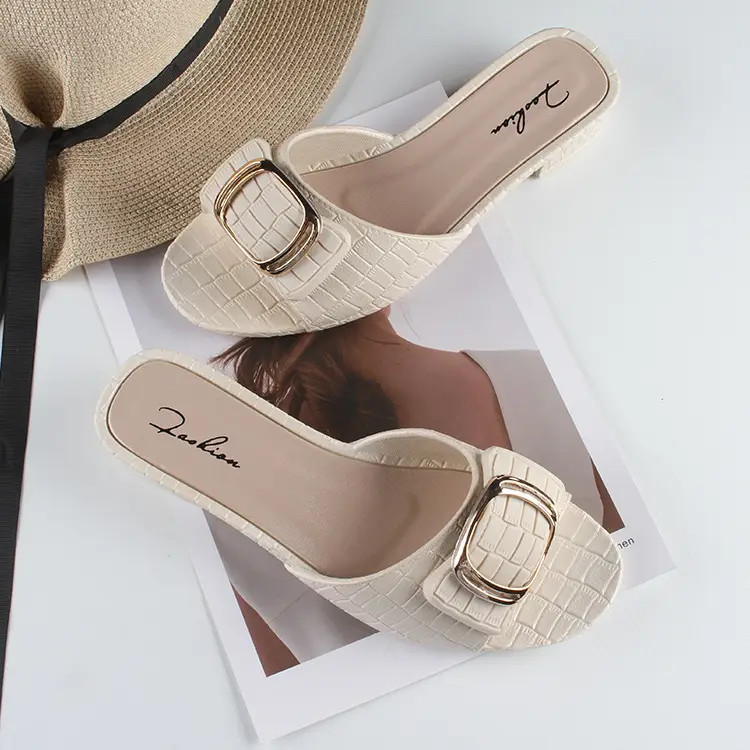 Women's summer new chunky heel slippers fashionable square buckle outer wear flat daily low heel sandals for women — feature 9