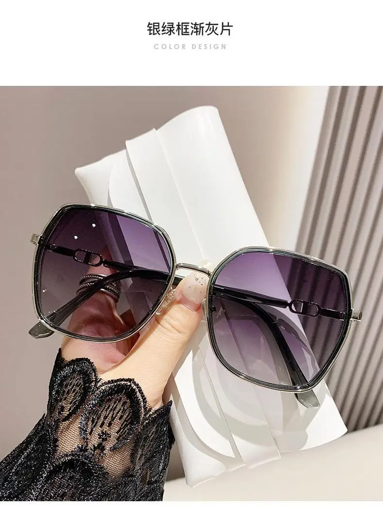 Women Anti-Ultraviolet Large Frame Polarized Sunglasses — feature 16