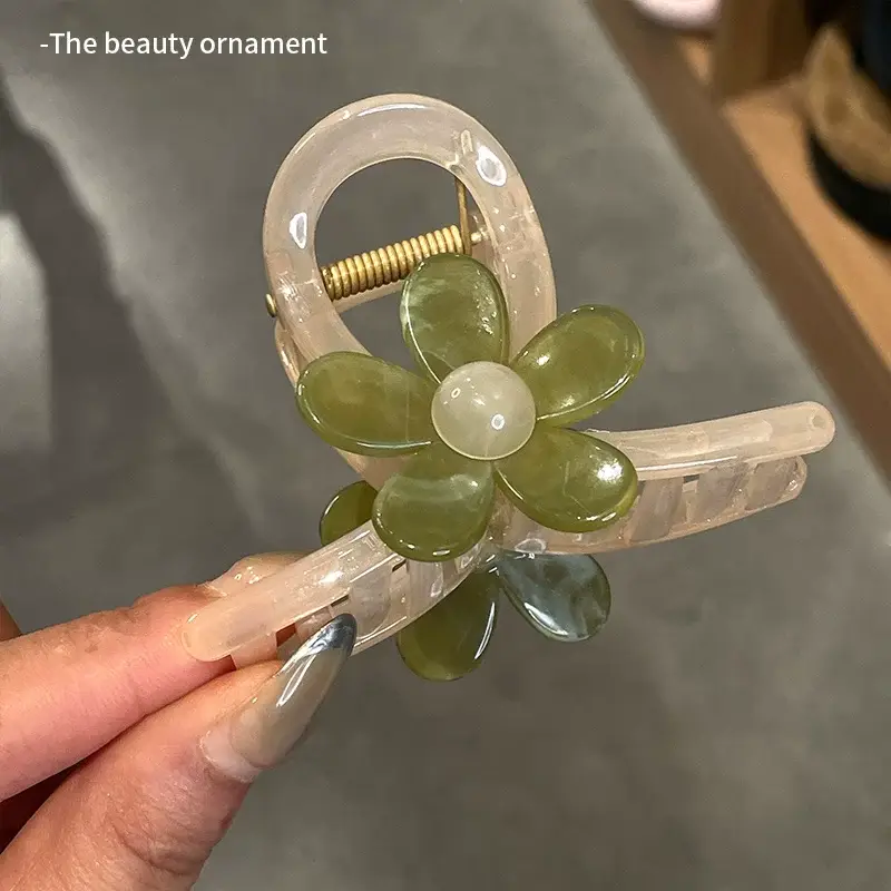 Elegant Flower Hair Clip for Women's Back of Head 2023 — feature 6