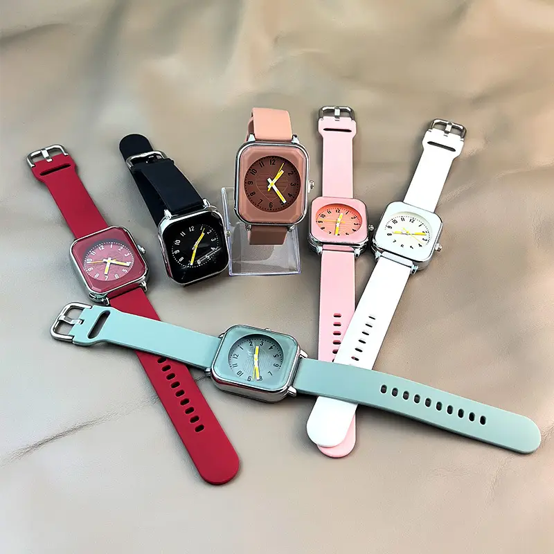 New ladies square skin feeling silicone strap watch simple fashion casual quartz watch manufacturers wholesale trade — feature 2