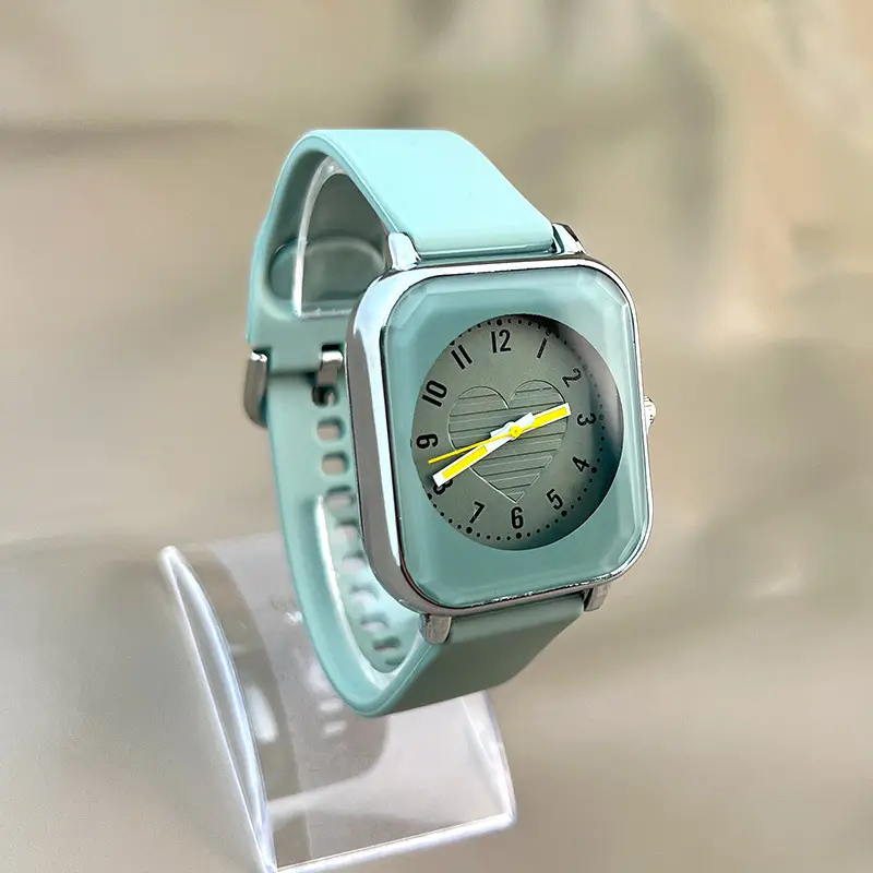 New ladies square skin feeling silicone strap watch simple fashion casual quartz watch manufacturers wholesale trade